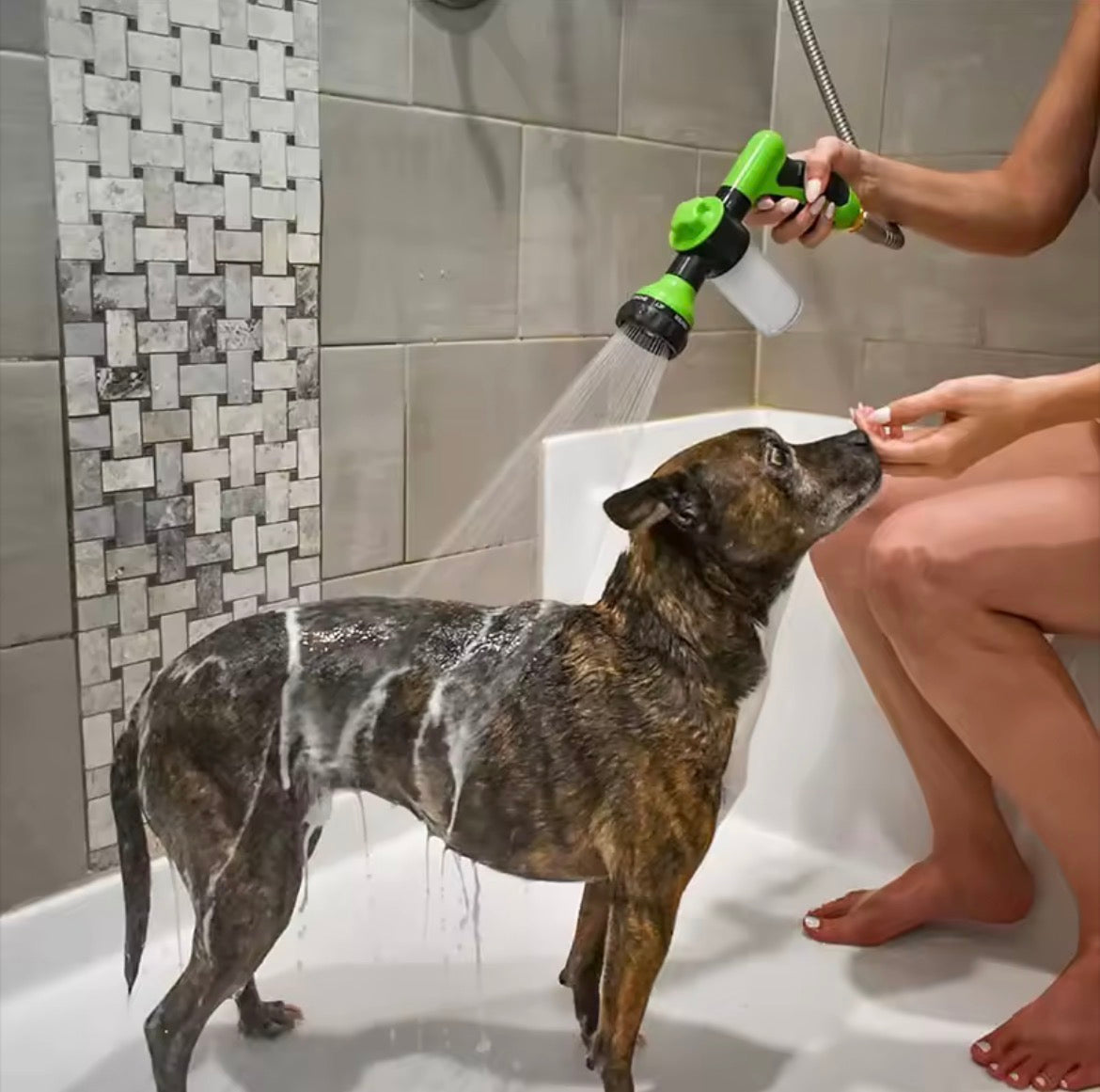 High-Pressure Sprayer Nozzle Hose Dog Shower Gun 3 Mode Adjustable Pet Wash Cleaning Bath Water Foam Soap Sprayer Dog Clean Tool